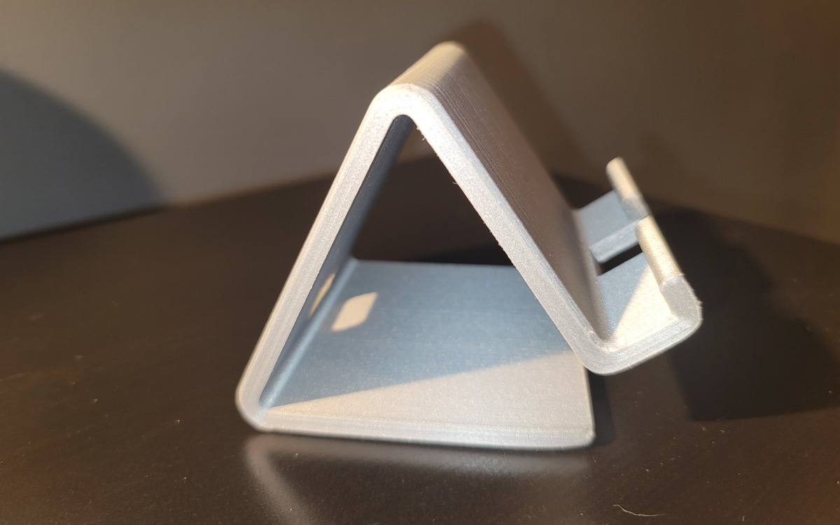 Phone Stand - View 3
